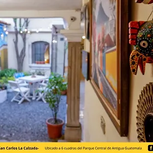 De San Carlos La Calzada Inn
